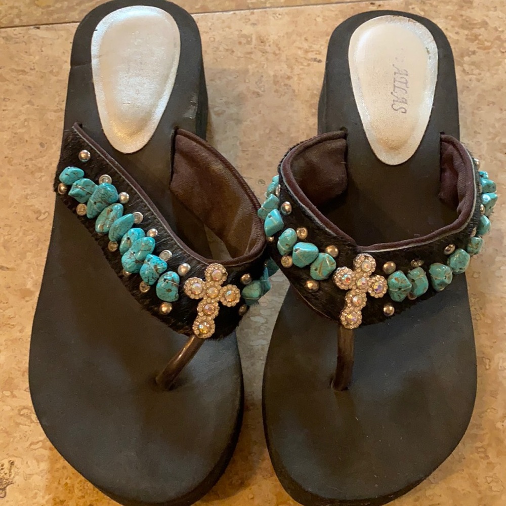 Turquoise and hair on hide sandals size 8